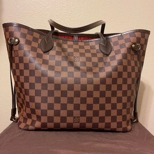 Louis Vuitton Neverfull MM in monogram